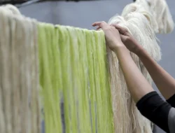 Daun Nanas Prabumulih, Dari Lorong Kecil  ke Brand Eropa